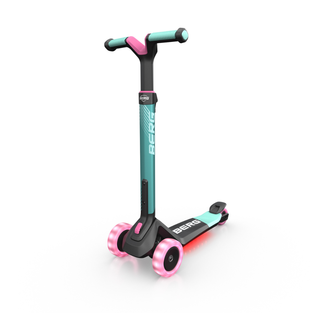 BERG Nexo - Foldable 3 wheeled lights and LED Deck - Mint